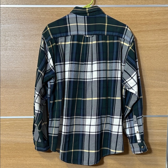 Nautica Men's Sz L heavyweight Navy, Green & White Plaid flannel Shirt - Picture 3 of 5